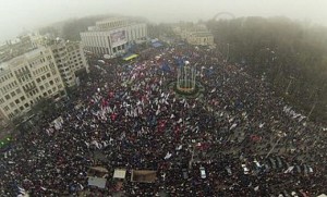 100 тисяч украЇнців вийшли на майдан
